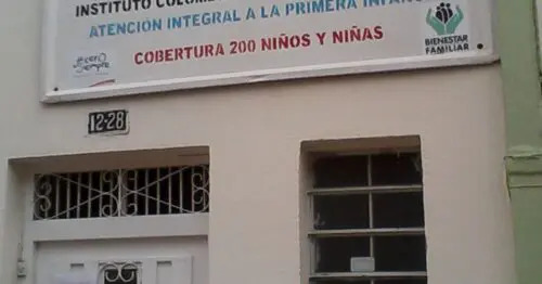 HOGAR INFANTIL LA RONDA DEL CARACOLITO HOGAR INFANTIL LA RONDA DEL CARACOLITO